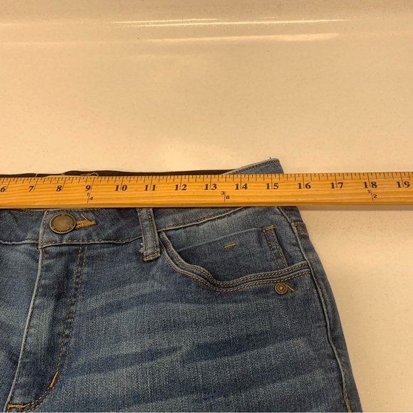 Democracy Shorts 8 Bermuda Demin Ab Solution  Slimming Stretch Blue Capri Travel - Picture 9 of 11